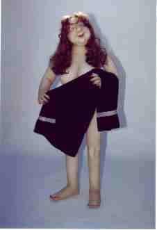 ShowerGirl.jpg (4015 bytes)